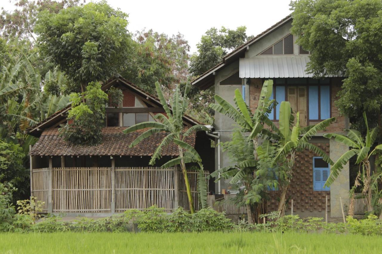 Omah Kebon Nitiprayan Hotel Bantul Exterior photo